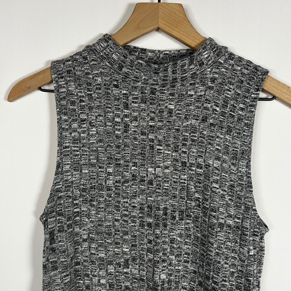 American Eagle Top Women Large Mock Gray Neck Knit Sleeveless Shell Blouse Boho - Picture 2 of 5